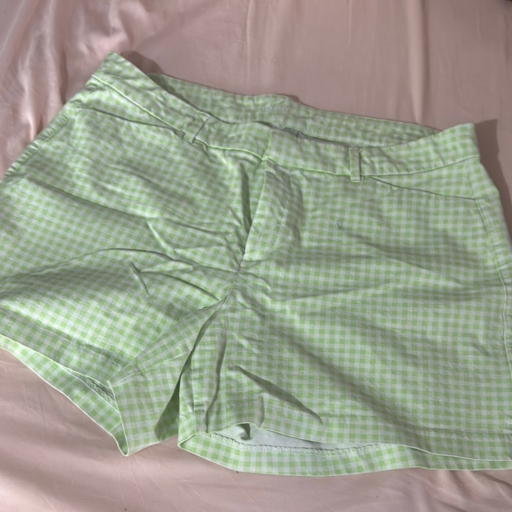 Old Navy Green Checkered Women's Shorts